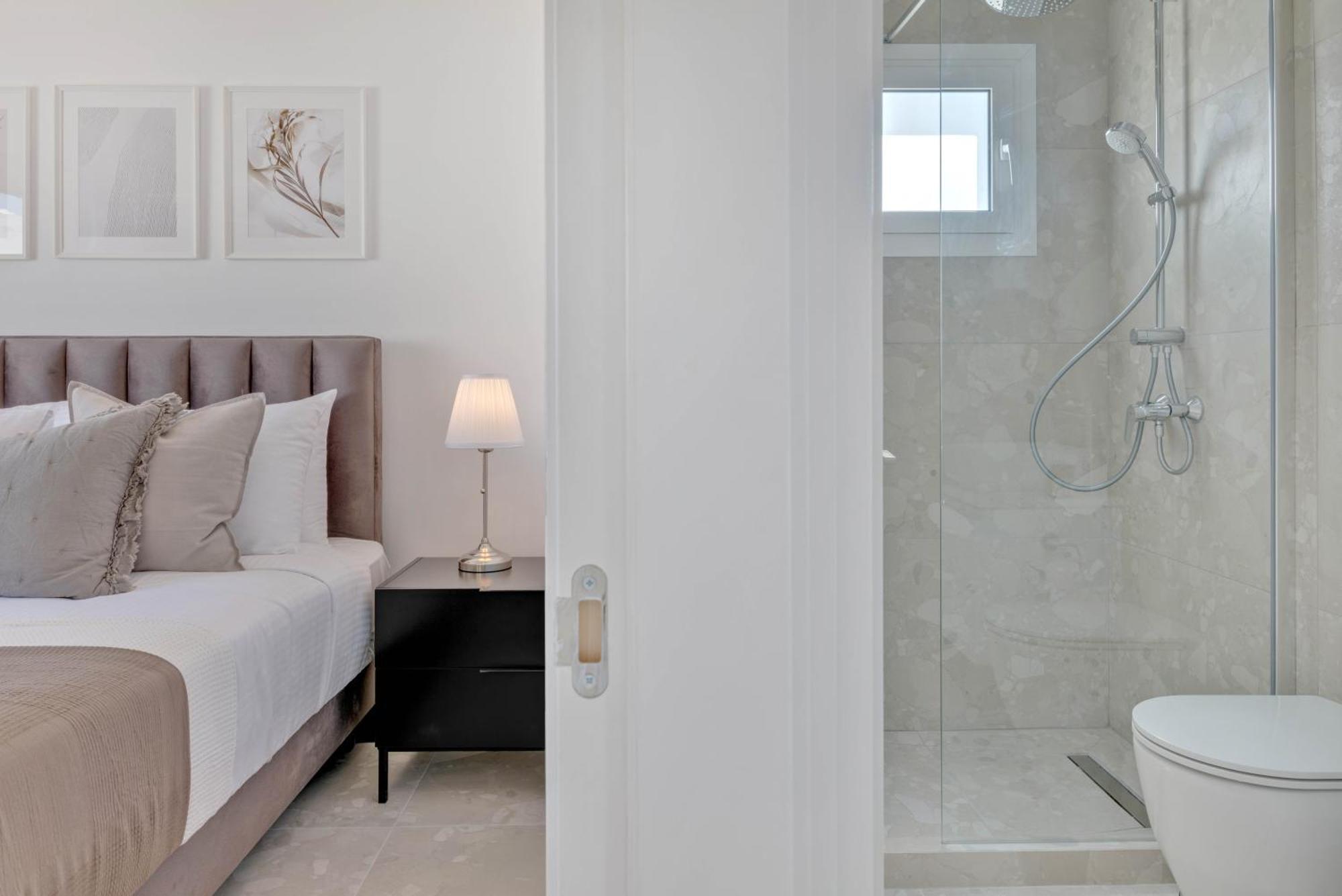 Phaedrus Living: Seaview Luxury Flat Limnaria 150 Apartment Paphos ภายนอก รูปภาพ