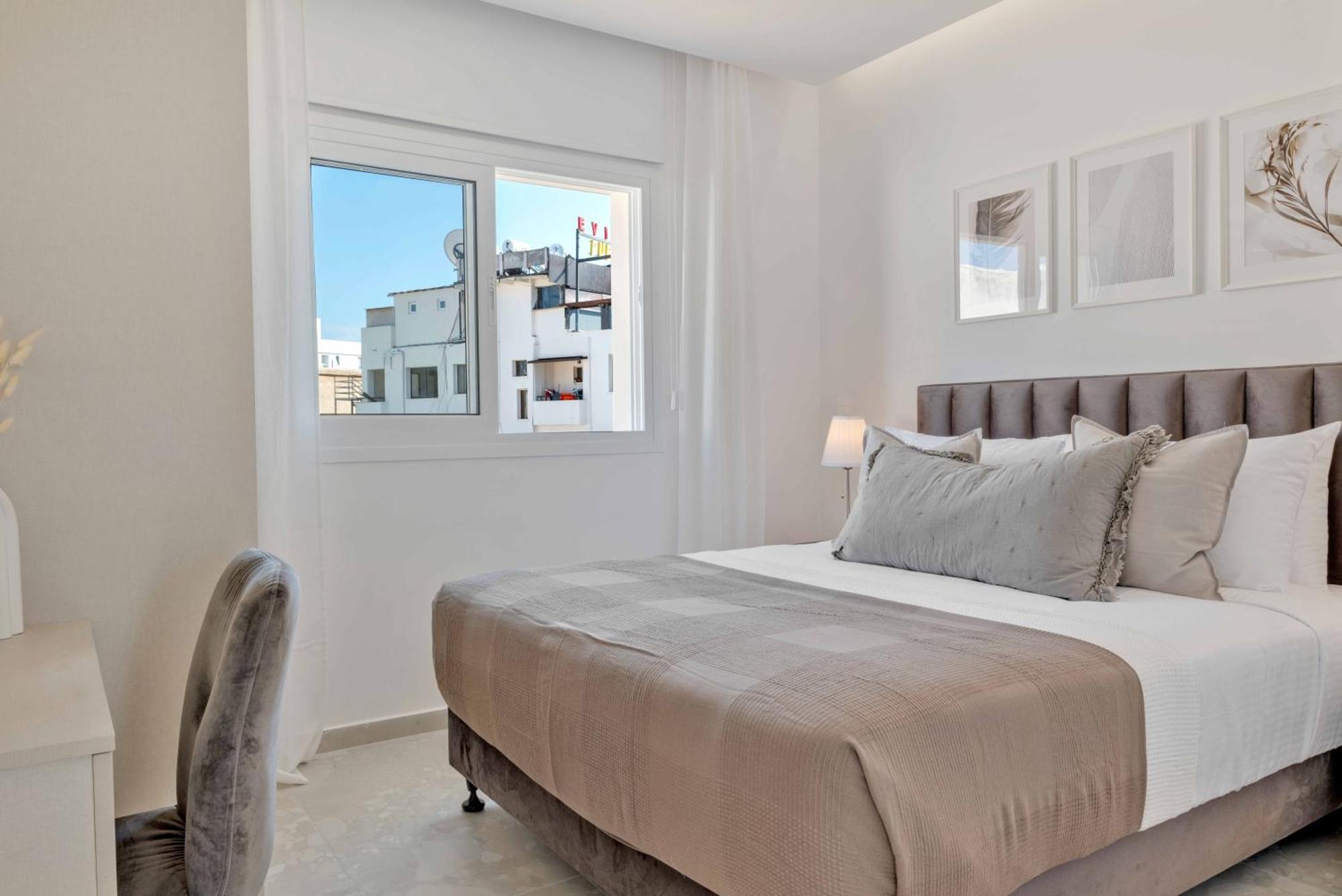 Phaedrus Living: Seaview Luxury Flat Limnaria 150 Apartment Paphos ภายนอก รูปภาพ