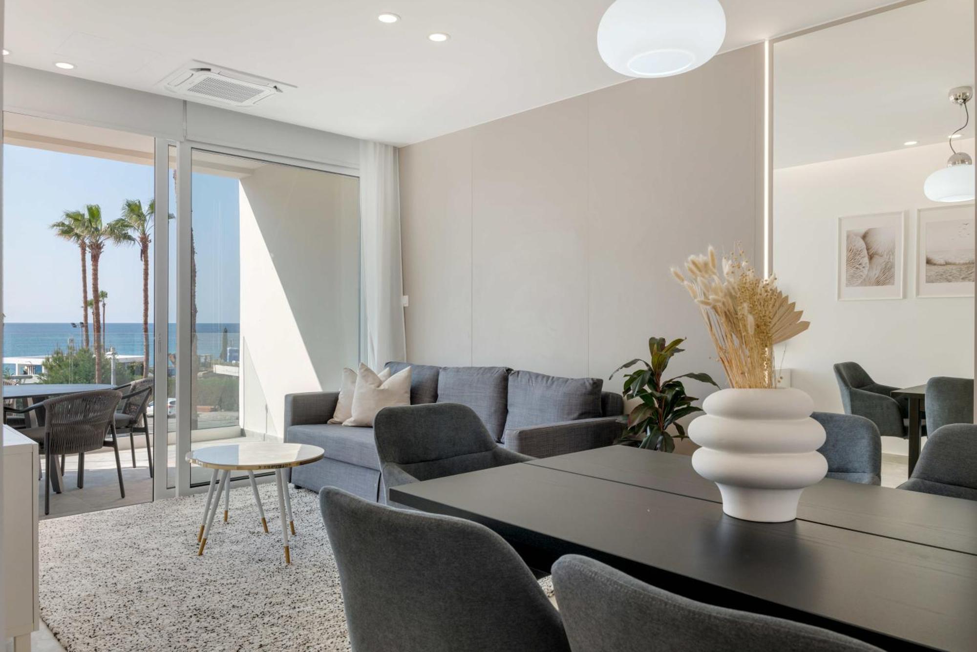 Phaedrus Living: Seaview Luxury Flat Limnaria 150 Apartment Paphos ภายนอก รูปภาพ